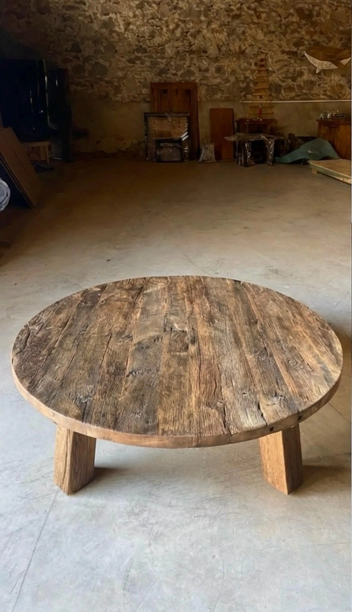 Reclaimed Barn Wood Coffee Table – Rustic round Handmade Wabi Sabi Furniture