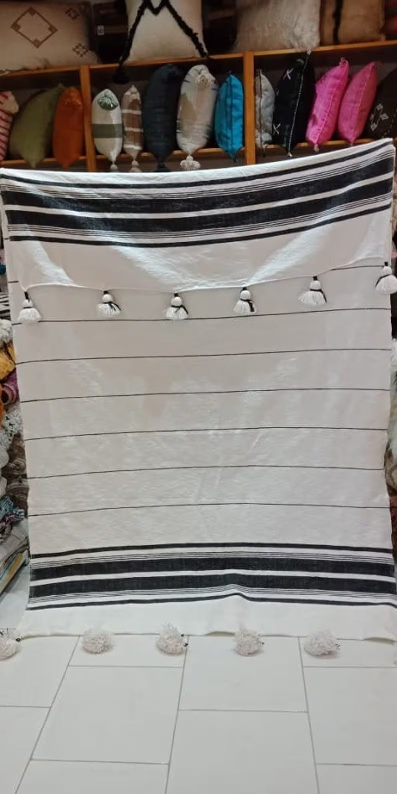 Moroccan Beauty: Handwoven Blanket - Artisan Crafted, Cozy Comfort, Perfect for Home. from Morocco."